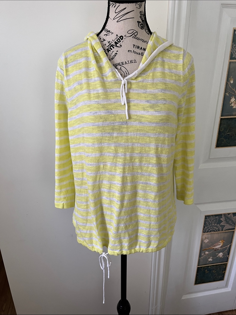 Lightweight Yellow Stripe Hooded Pullover Sweatshirt